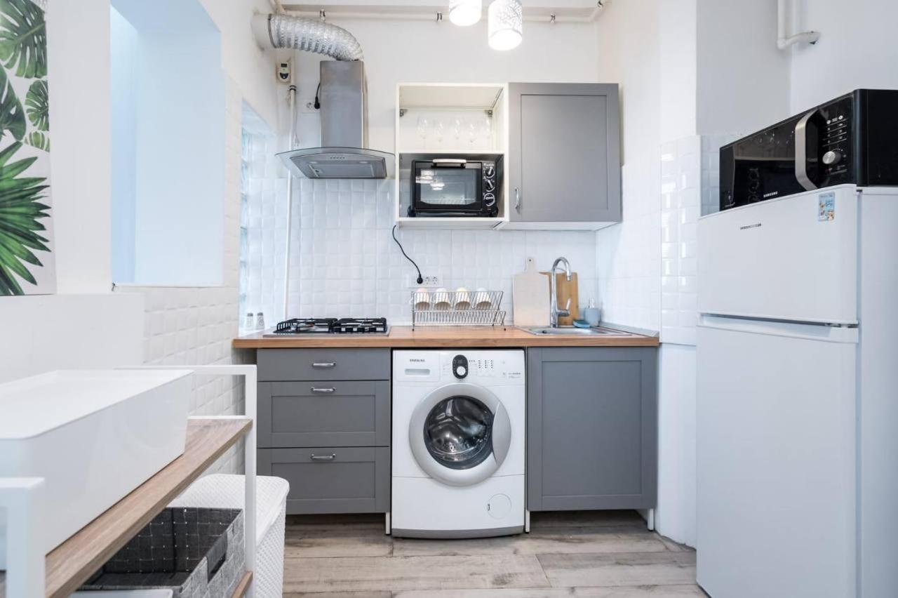 Green-Paradise Bucureşti Ngoại thất bức ảnh